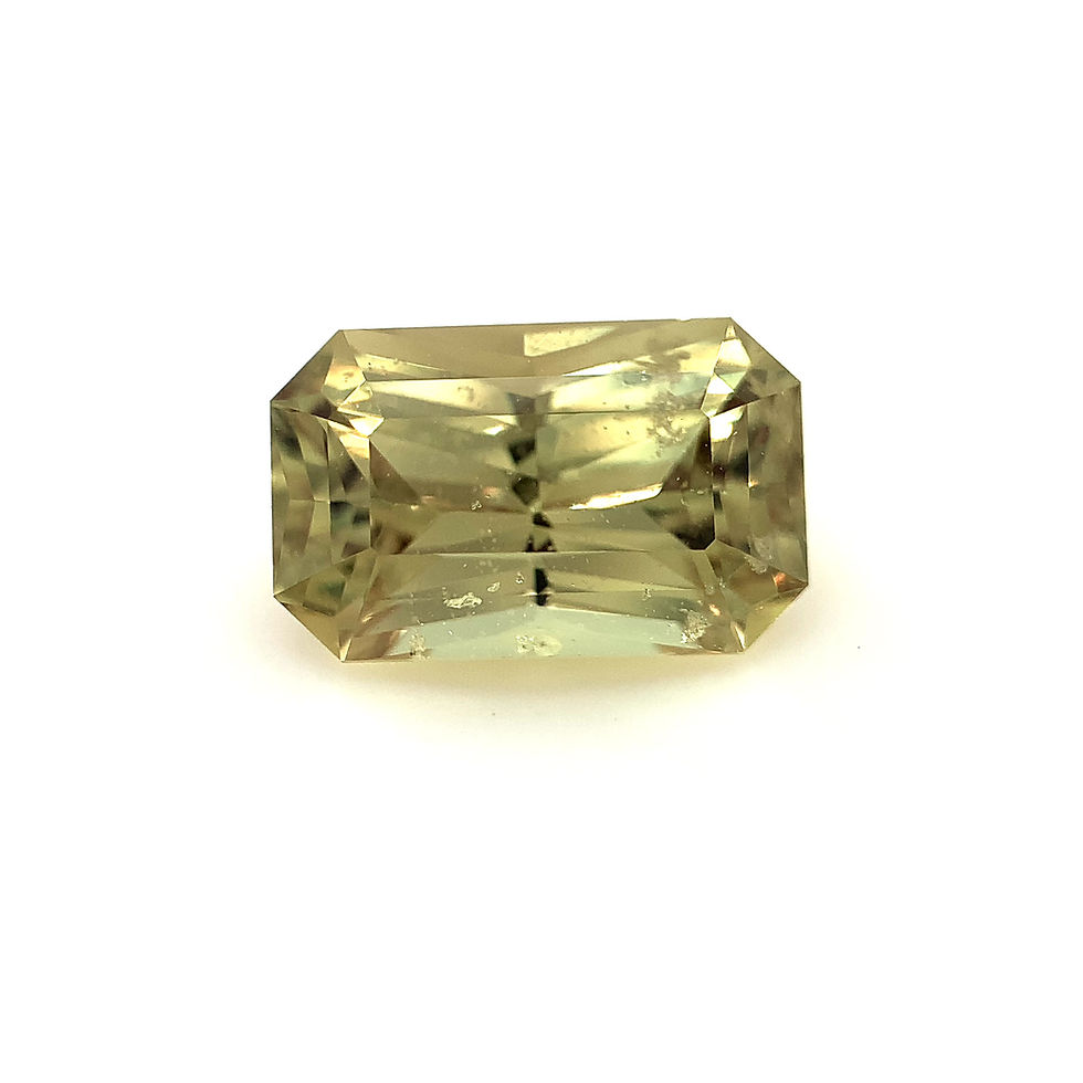 Thumbnail: Yellow Sapphire 1.90 cts. 8.5 x 5.4mm, emerald
