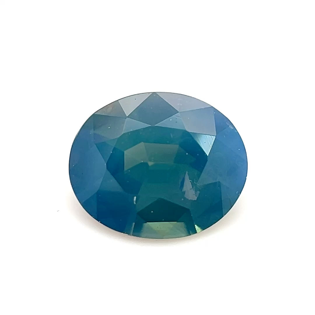 Teal Opalescent Sapphire 0.94 cts. 6.5 x 5.4mm, oval