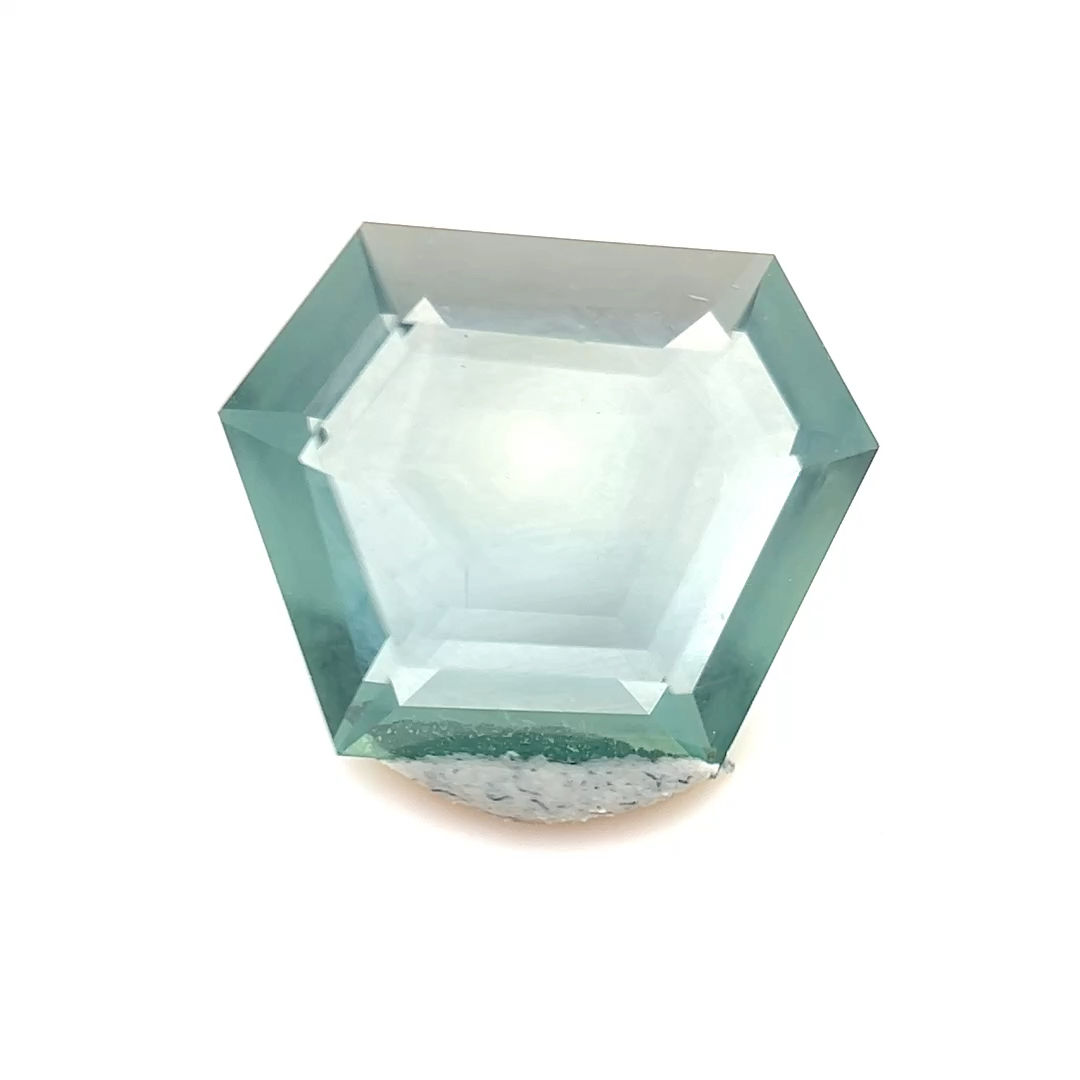 Teal Montana Sapphire 2.81 cts. 10.3 x 8.2mm, fancy, portrait cut