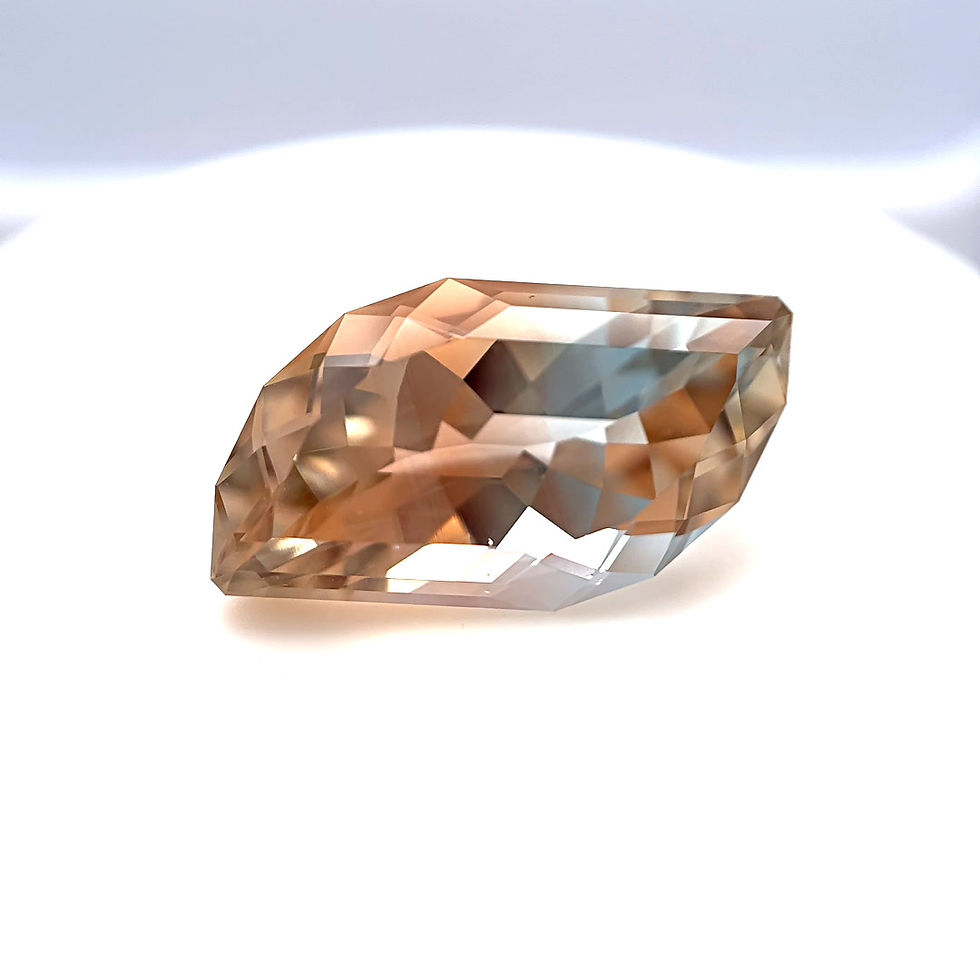 Thumbnail: Bi-Color Topaz 16.21 cts. , fancy