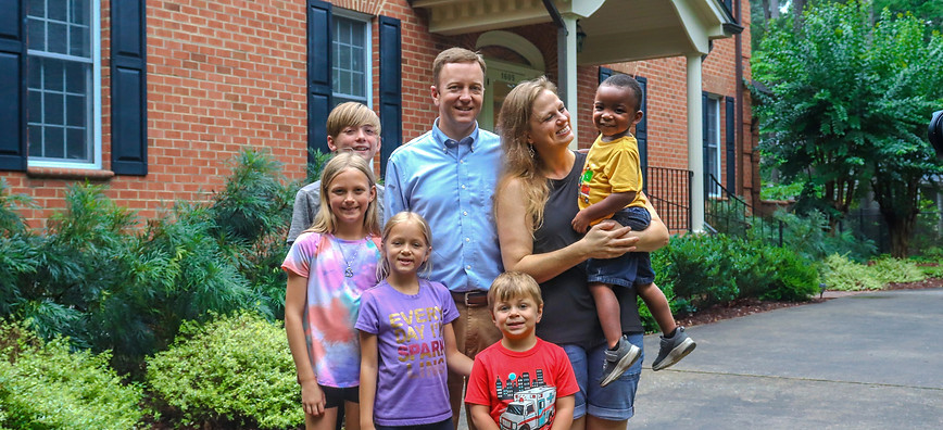 Hinton Family Main Photo.jpg