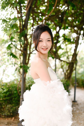 wedding makeup Italy Hong Kong bride Asian bride outdoor portrait soft natural bridal makeup