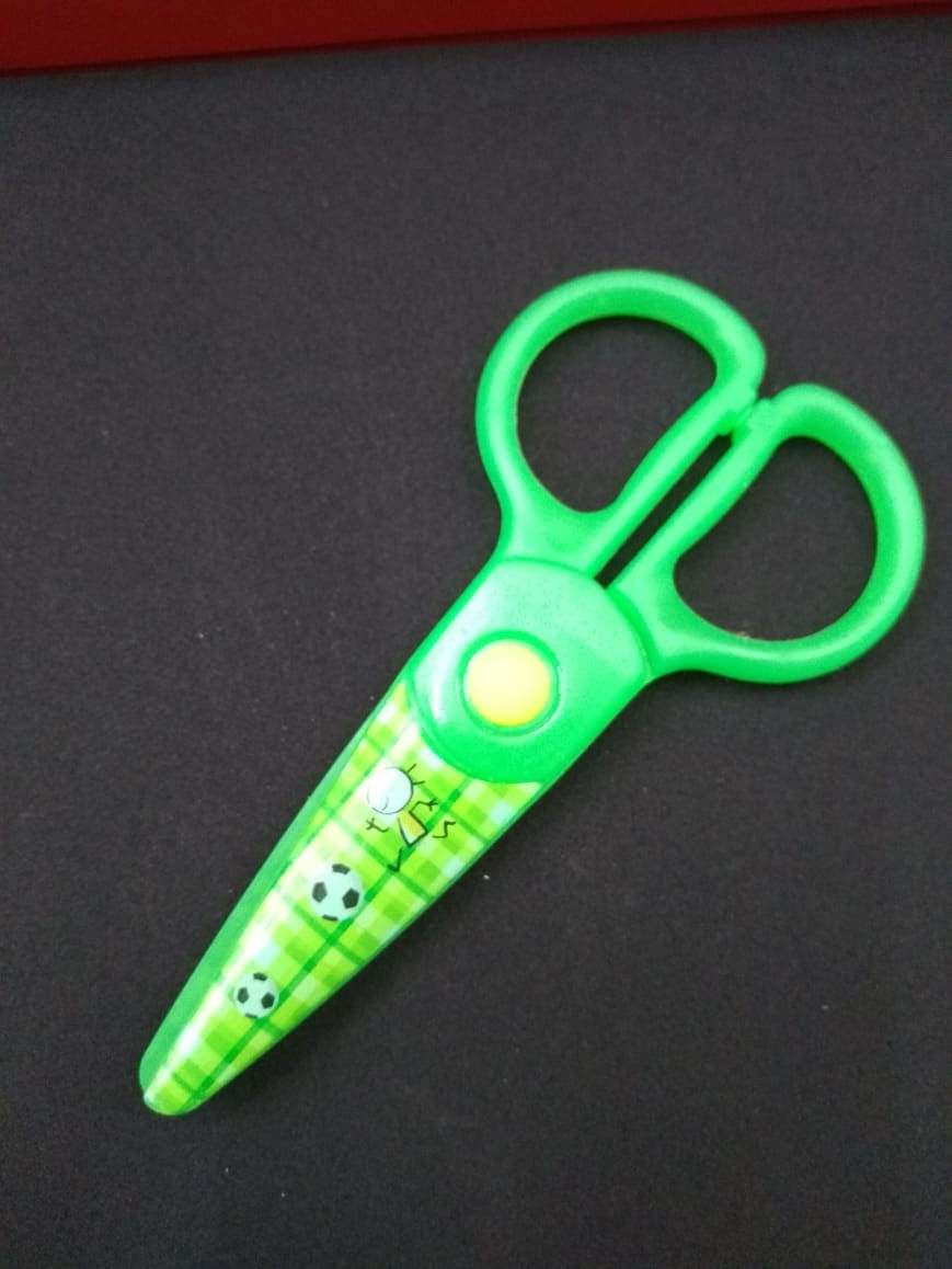 Miniatura: Tesoura plástica escolar