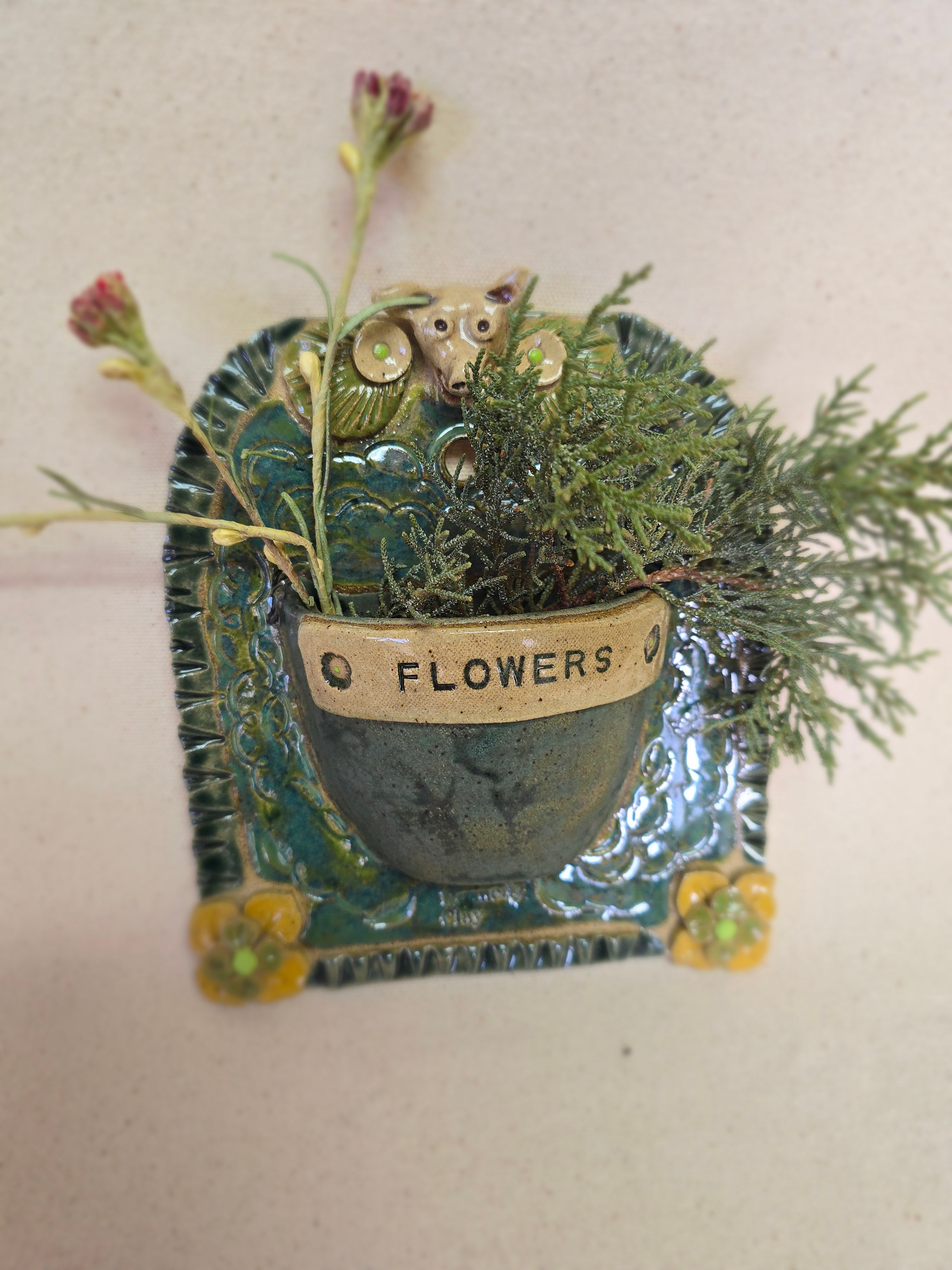 Ceramic Primitive Wall Flower Hanger