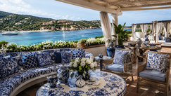 Dolce & Gabbana transformeert iconisch luxehotel op Sardinië