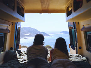 Reislust Nederlanders blijft groot: 87 procent wil in 2027 evenveel of vaker op vakantie
