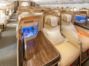 Emirates vernieuwt 111 toestellen in retrofitprogramma