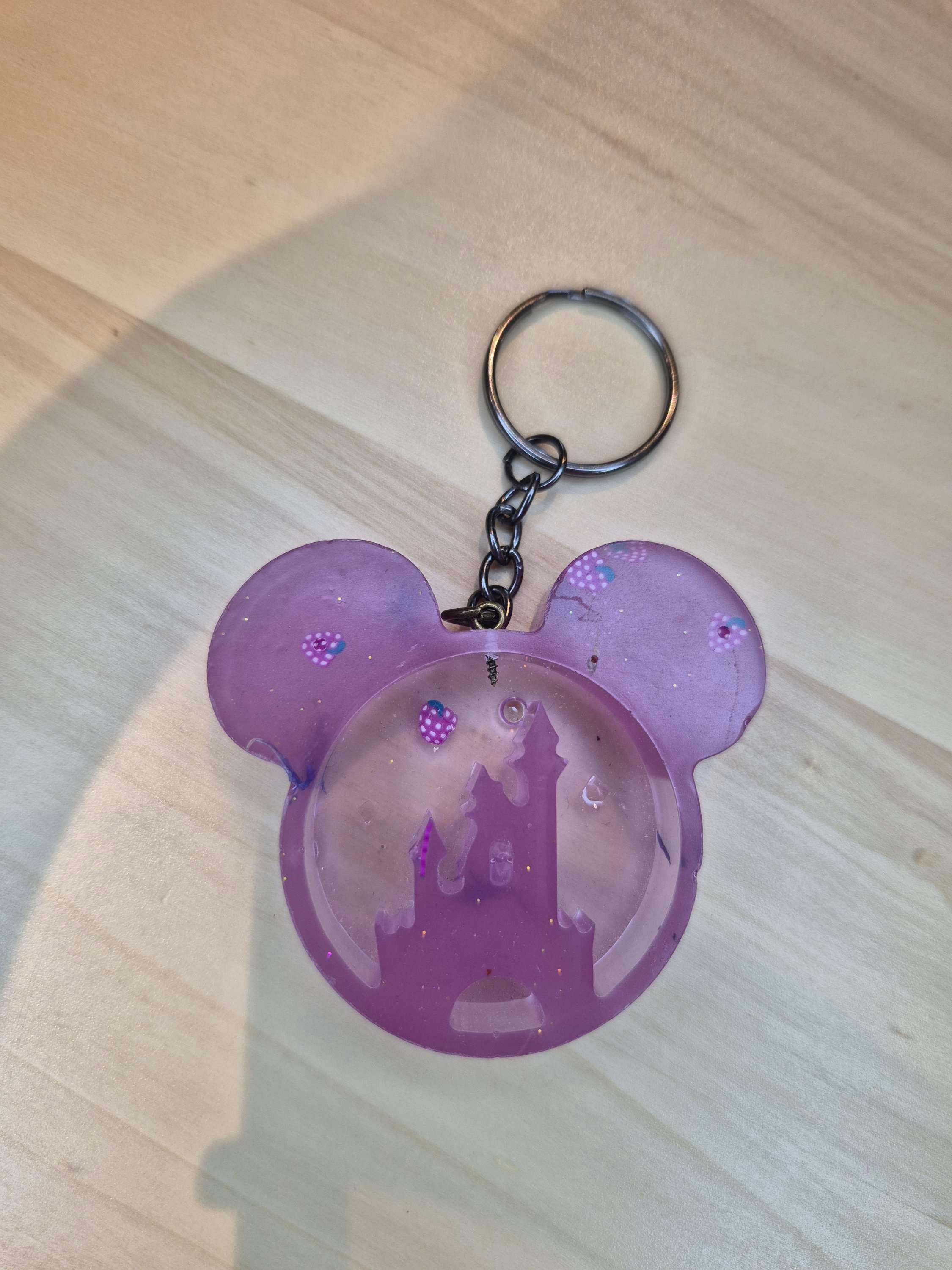 Porte clef mickey château purple