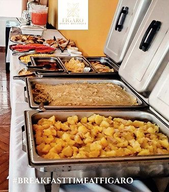 figaro hotel boutique desayuno buffet