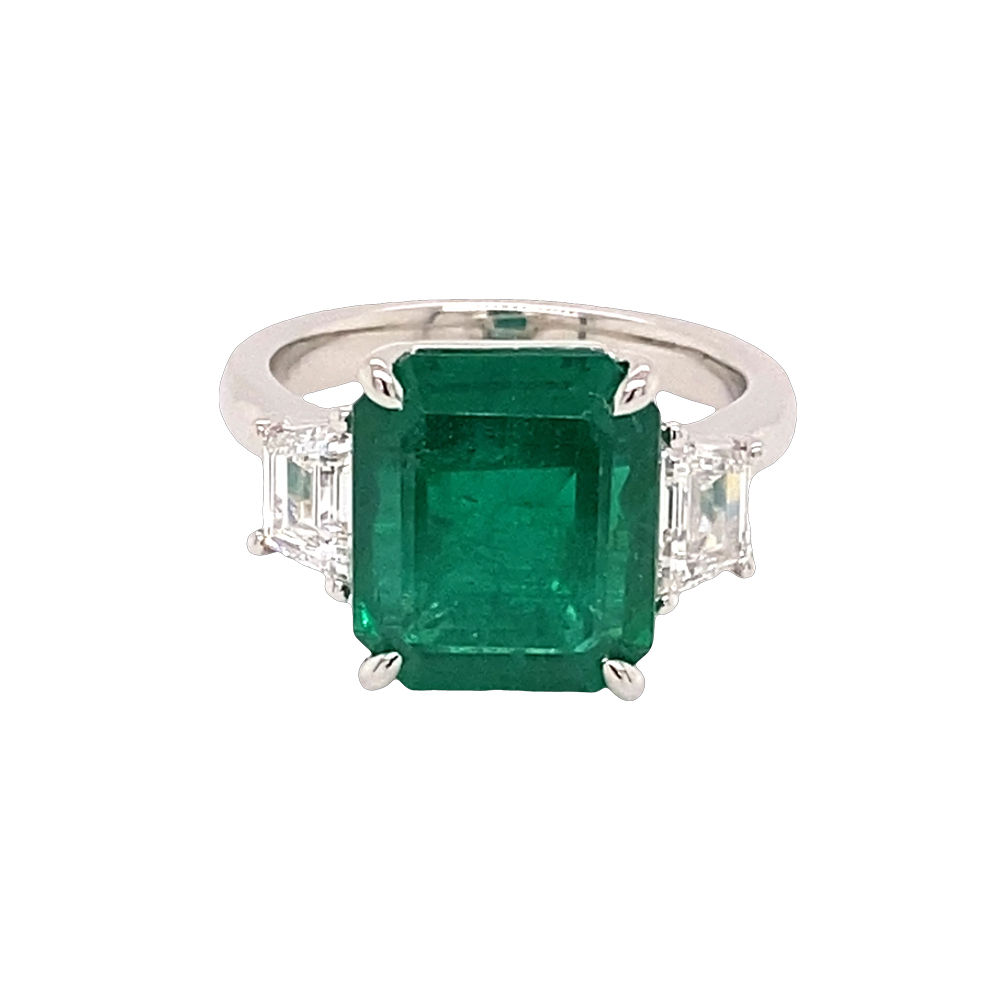 Three Stone Emerald Ring (#18603)