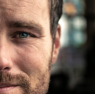 man-s-half-face-photo-167669.jpg