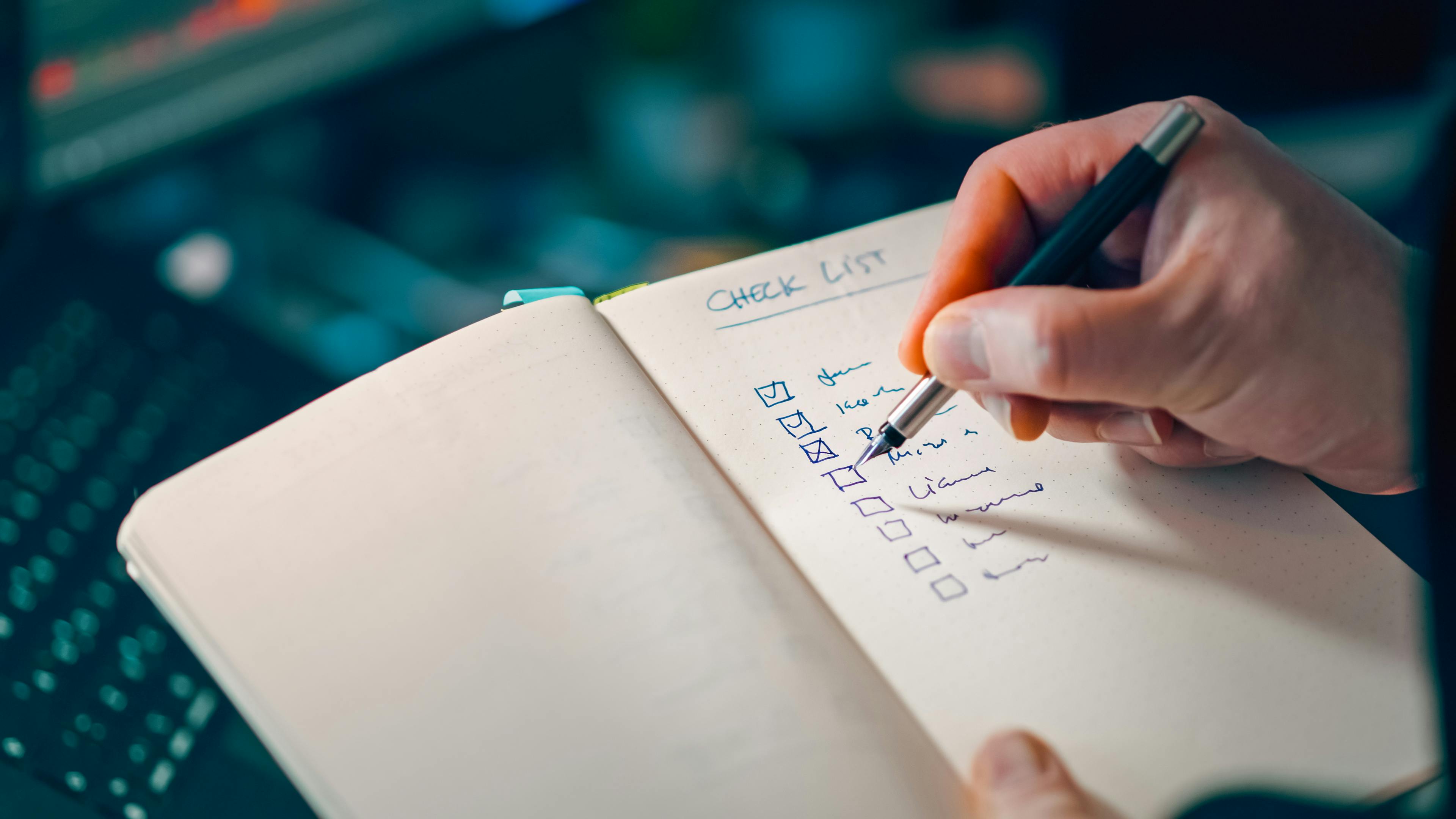 Avoid HMRC Penalties in 2026: Recordkeeping Checklist for SMEs