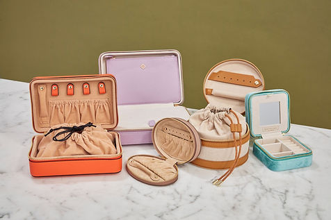 peo-travel-jewelry-cases-test-jkim-1908-c793d48c30124ff29e9813e10eb4277a.jpeg