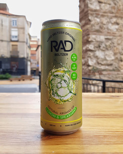 RAD Hard Seltzer LIMÓN & HIERBABUENA