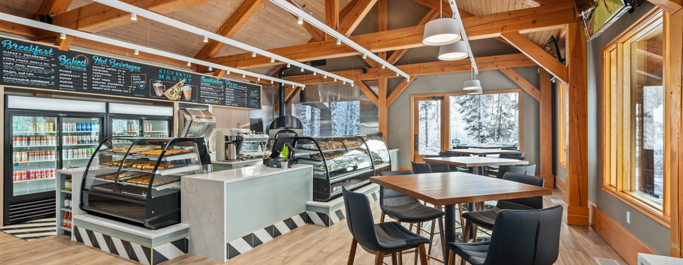 The Market at The Sivlertip photo by Maxwell Mawji