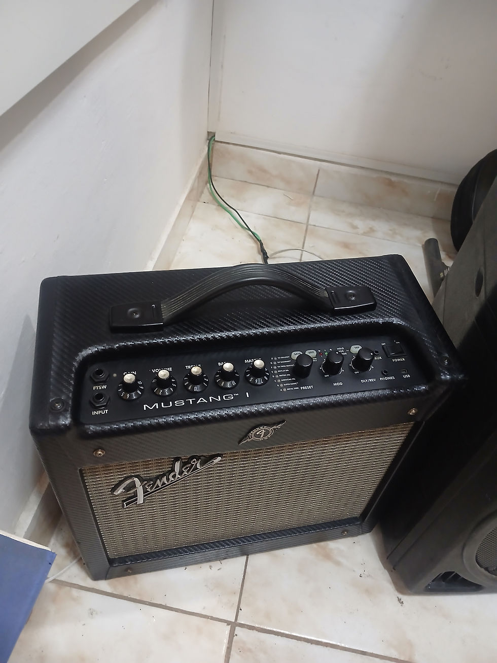 Miniatura: Csixa fender guitarra Mustang I