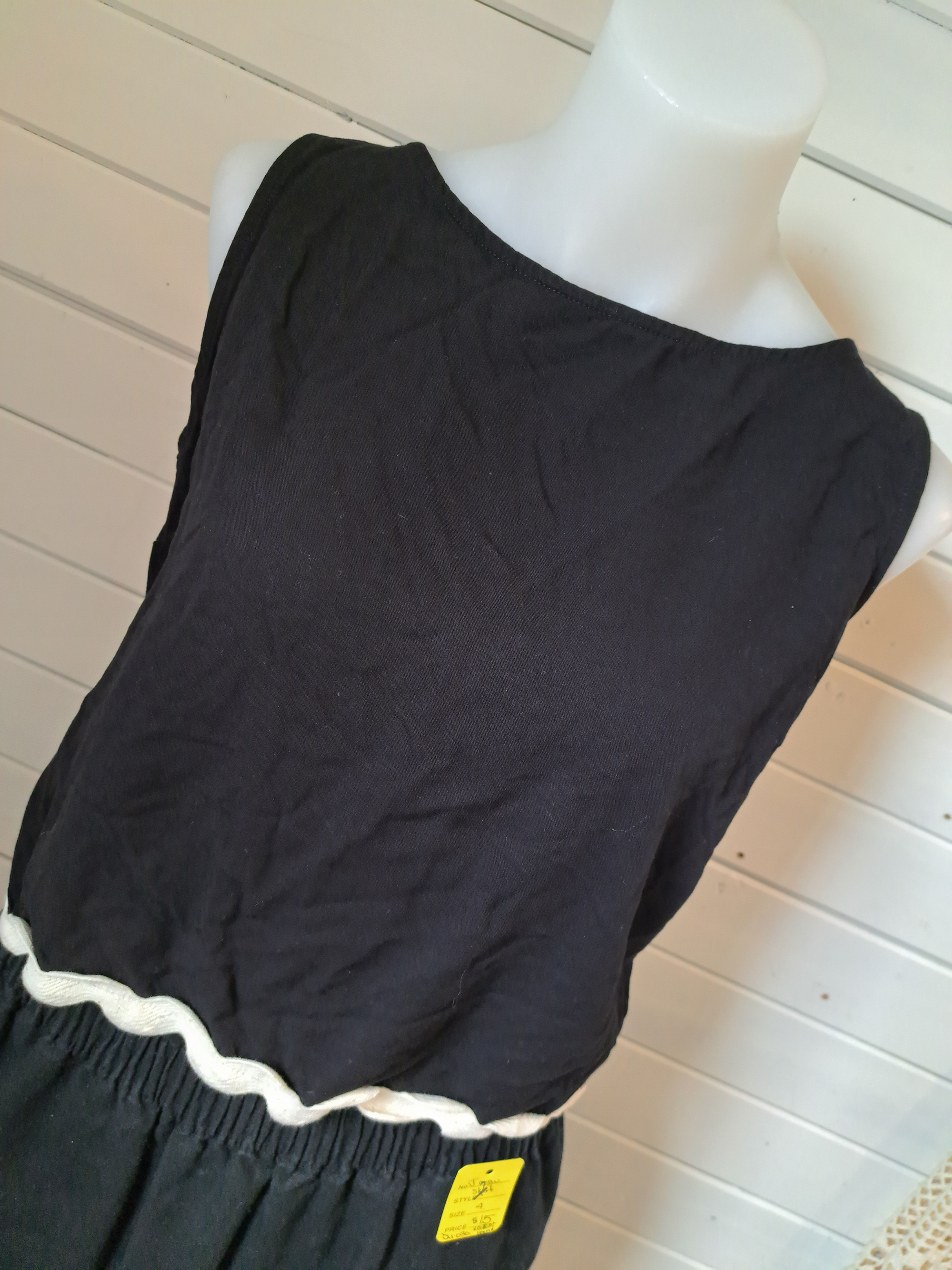 Pretty Garden Crop Tank