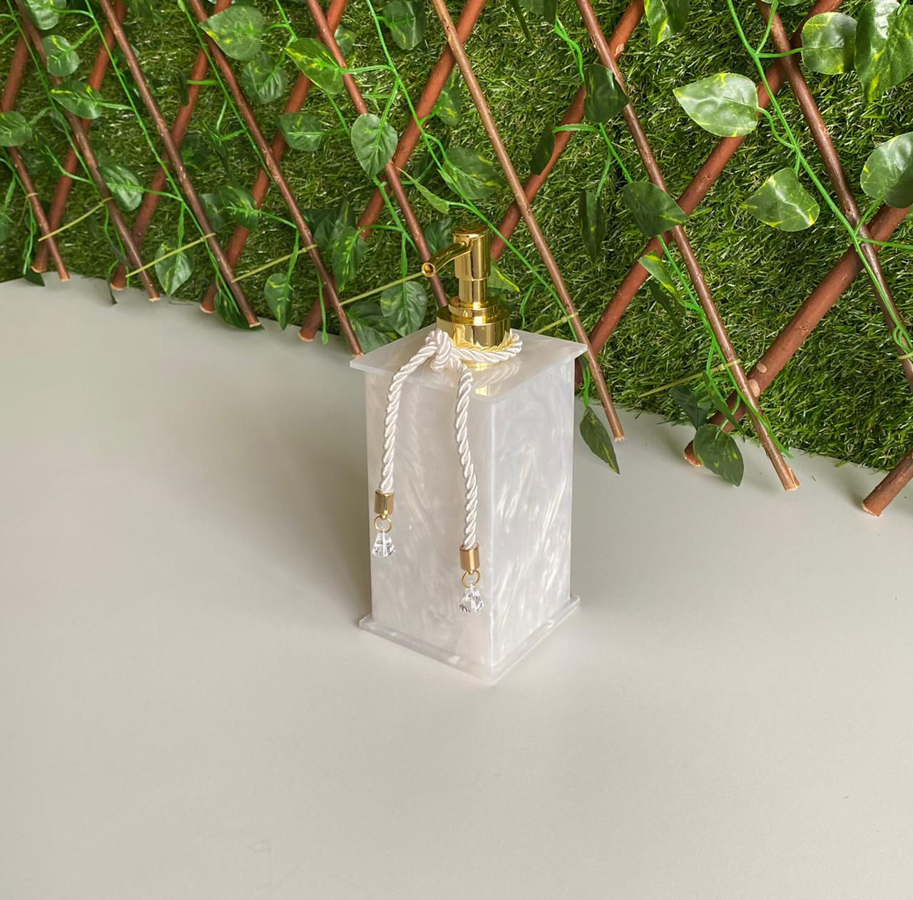 134798 - Porta-sabonete liquido pérola gold