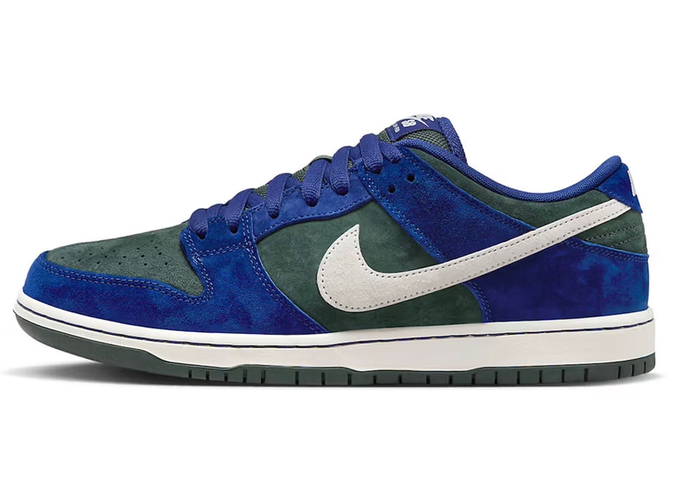 Nike SB Dunk "Deep Royal Blue"