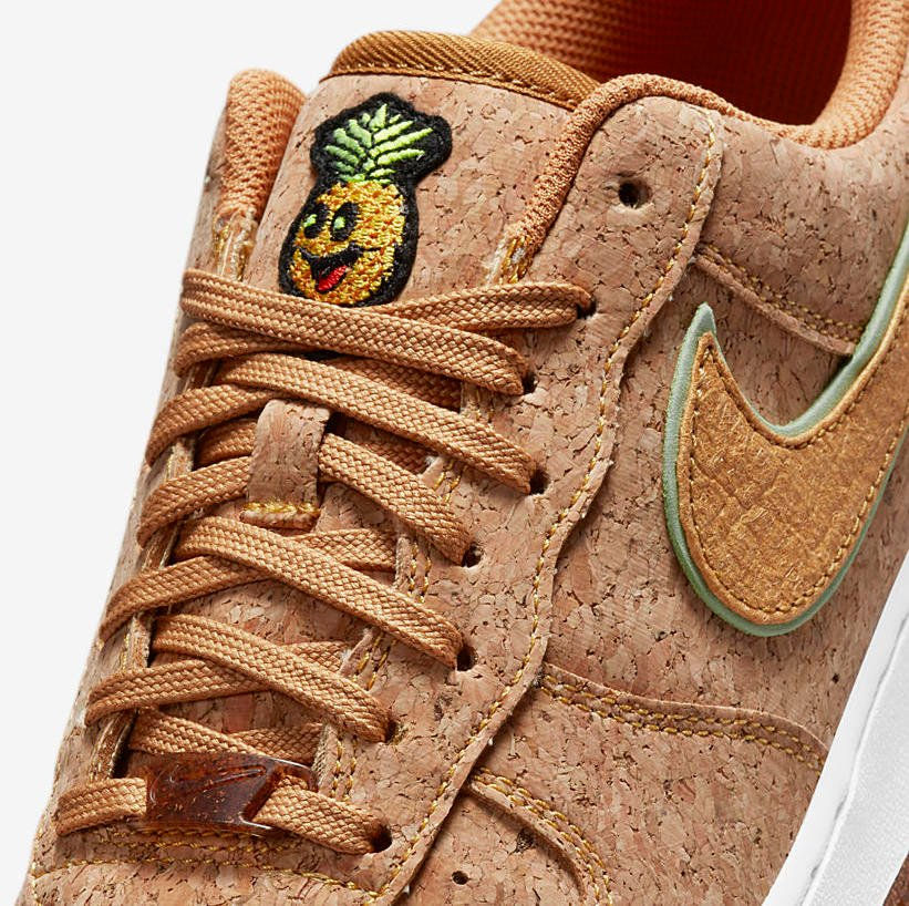 happy pineapple nike