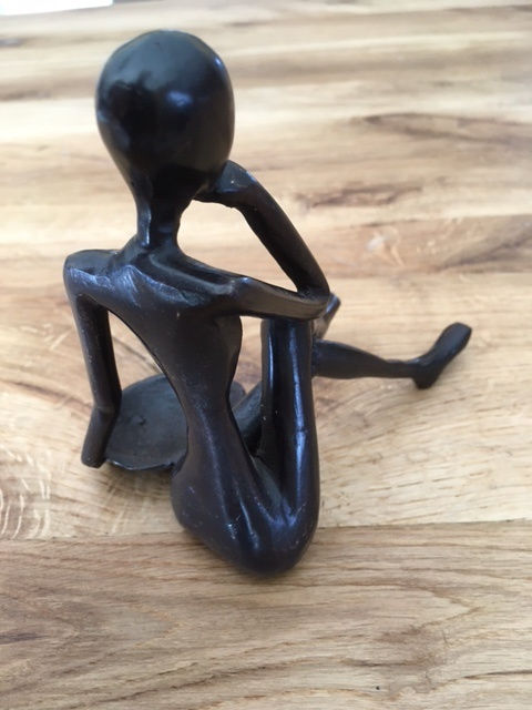Miniature : Femme avec accessoire N°3