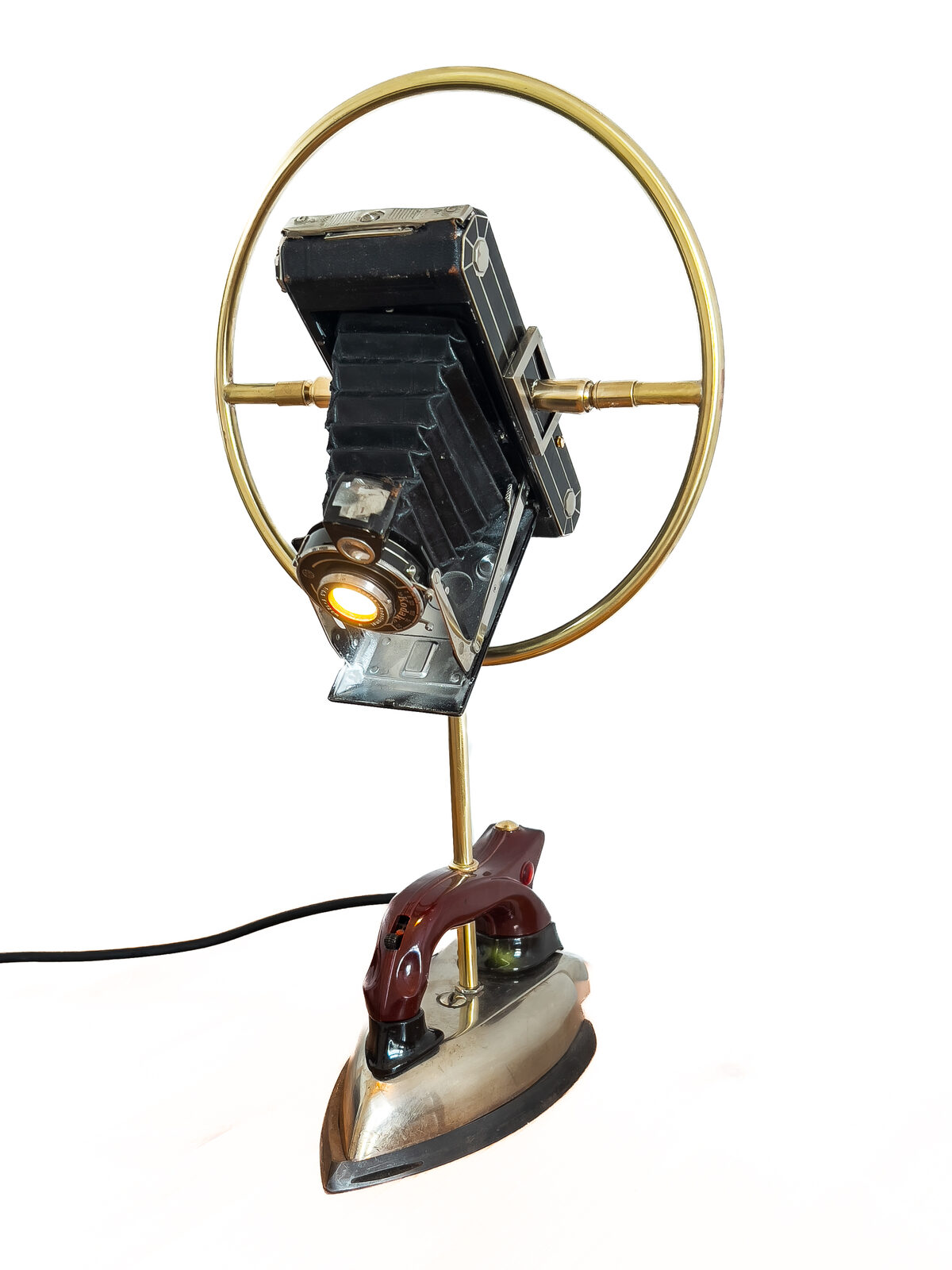 Iron Camera, detail