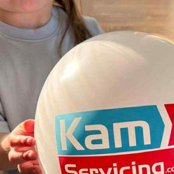 Custom-printed logo balloons in Ripley Derbyshire – latex balloons with company branding, available flat, air-filled or helium-filled for promotions.