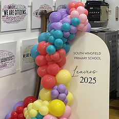 Personalised sailboard backdrop with balloon garland for birthdays, weddings, baby showers & anniversaries. Louise’s Party Deals, Ripley Derbyshire.