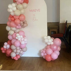 Personalised sailboard backdrop with balloon garland for birthdays, weddings, baby showers & anniversaries. Louise’s Party Deals, Ripley Derbyshire.