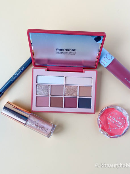 a lay flat of Korean makeup