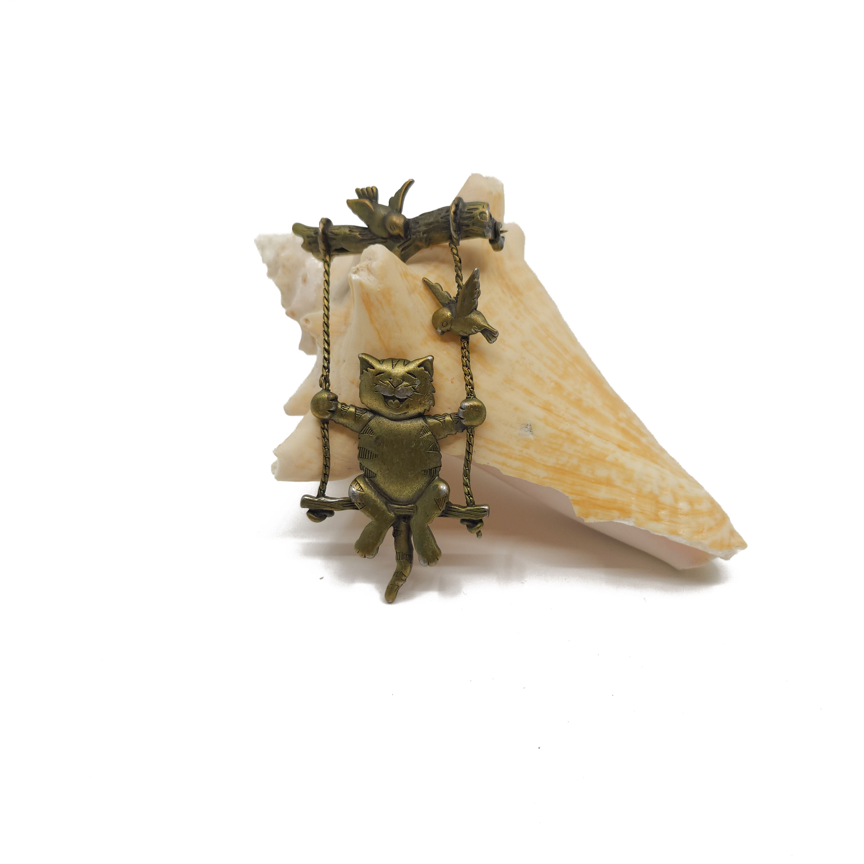 JJ Jonette Cat Brooch