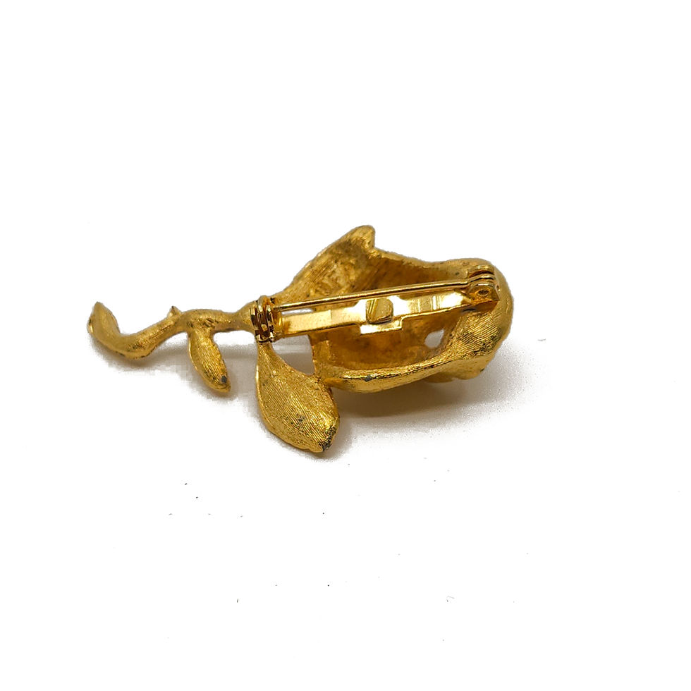 Thumbnail: DFA Rosebud Brooch