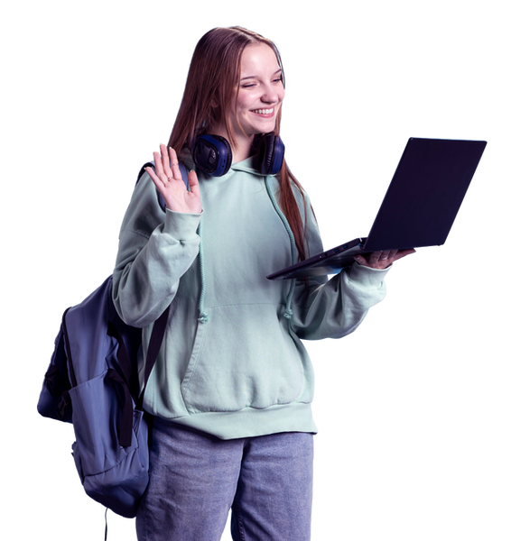 mulher-sorridente-em-teleconferencia-usando-laptop.png