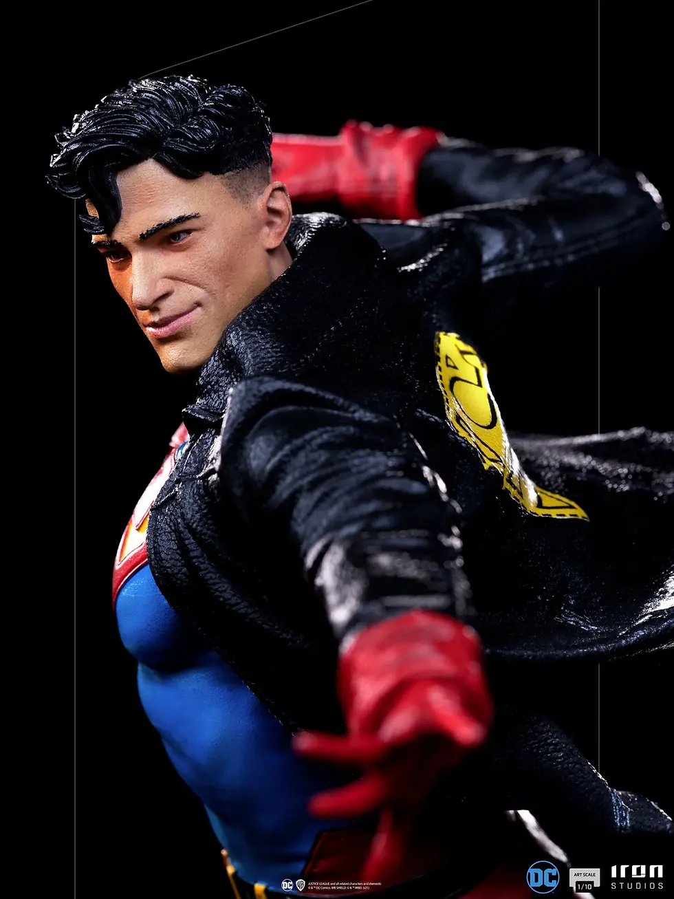 Miniatura: Figura Coleccionable Superboy - DC Comics - Art Scale 1/10 - Iron Studios
