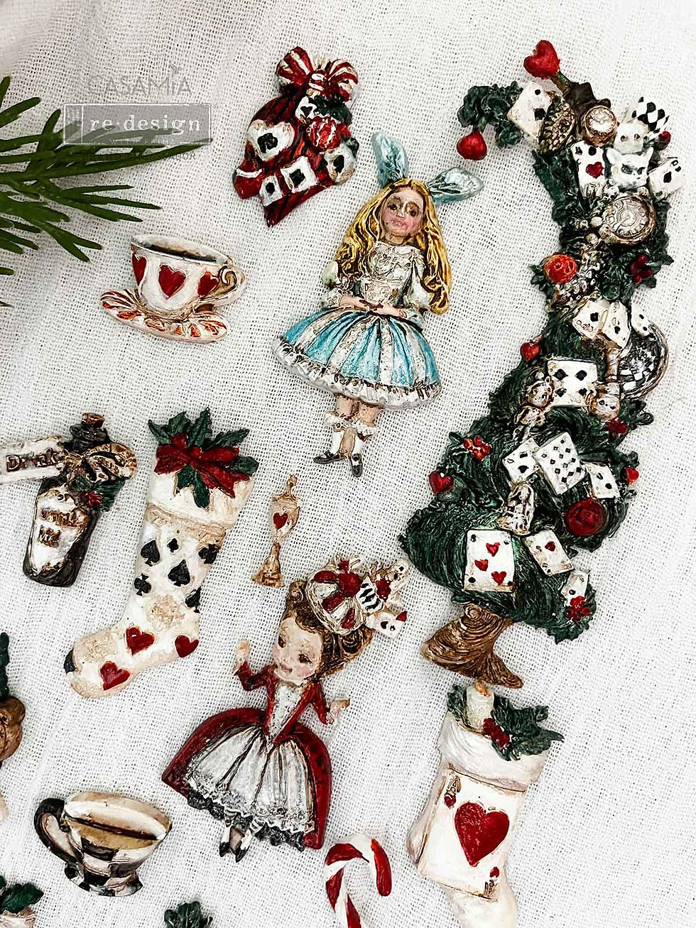 Thumbnail: Whimsical Holiday Dreams Redesign with Prima Decor Mould