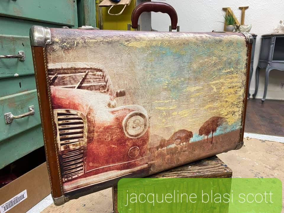 Thumbnail: Old Red Car