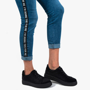 PANTALÓN CON FRANJA