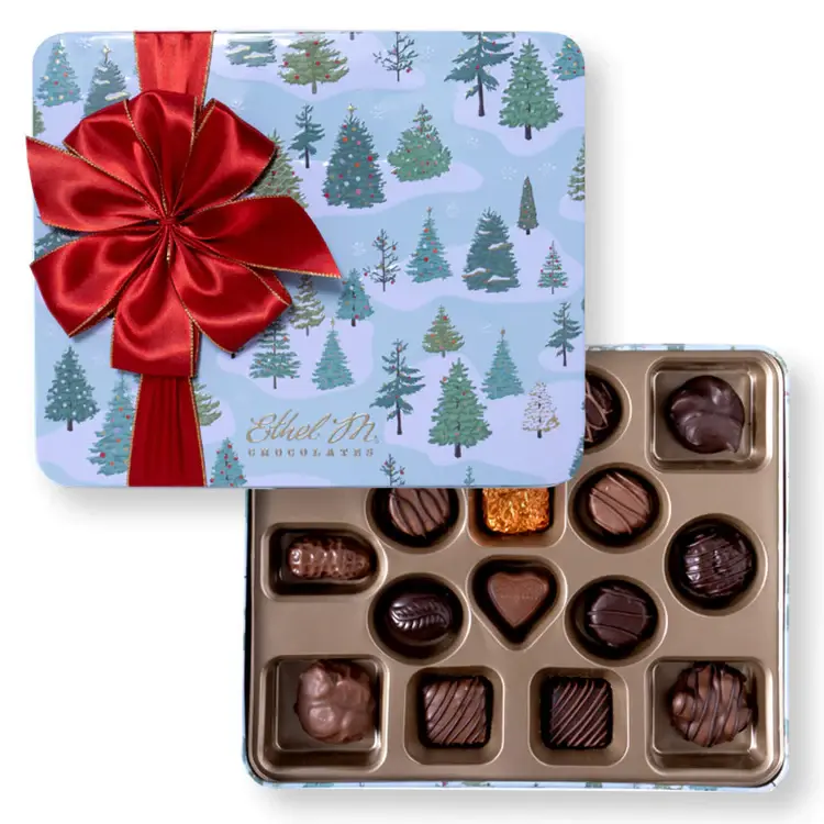 EVERGREEN CHRISTMAS TREE COLLECTIBLE TIN, LIMITED-EDITION, 32-PIECE ASSORTMENT