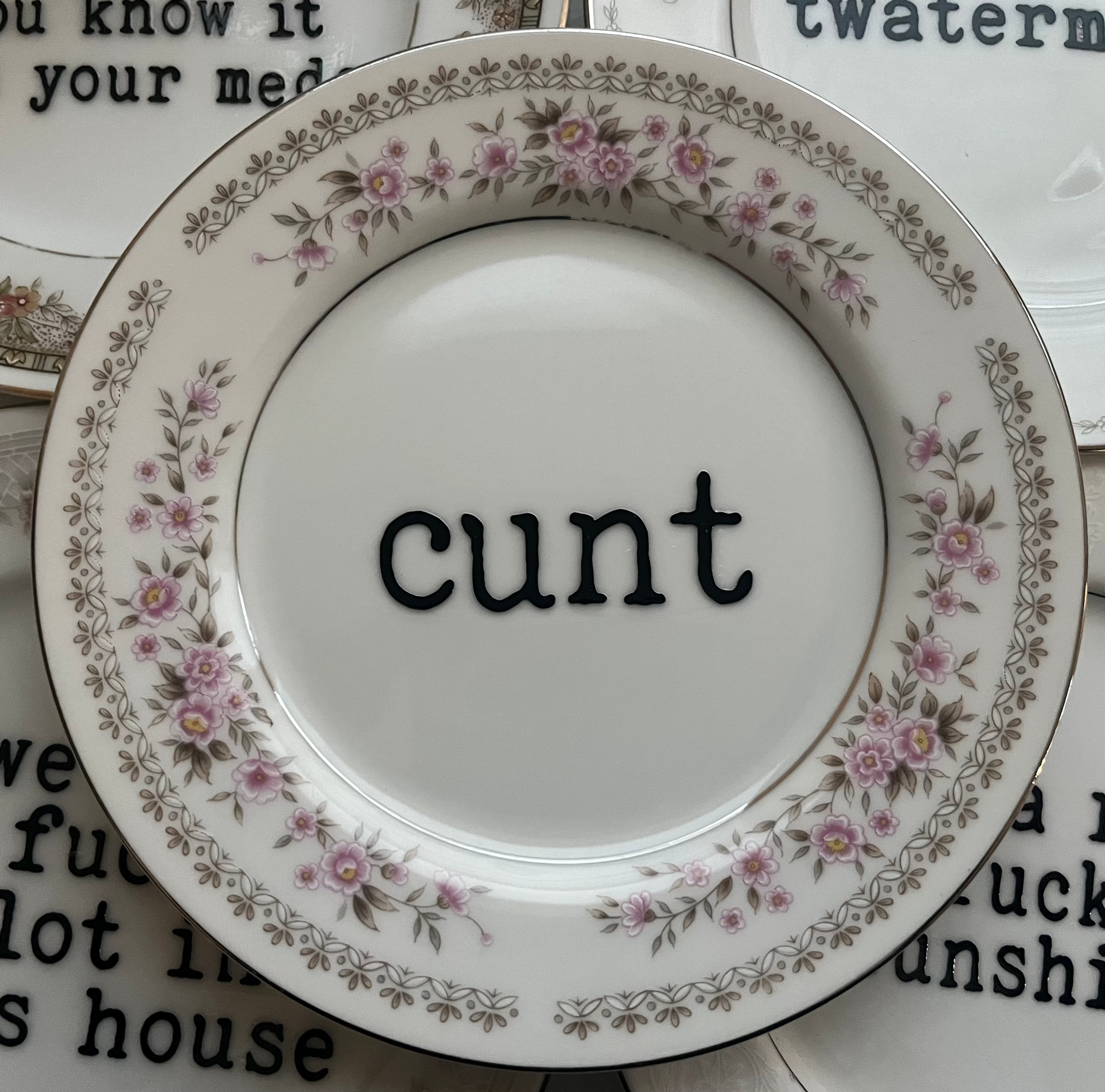 Cunt small plate 