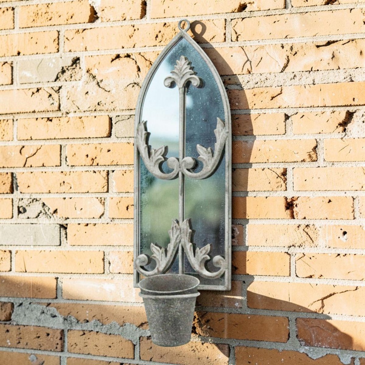 Garden mirrors for safe, stylish outdoor spaces