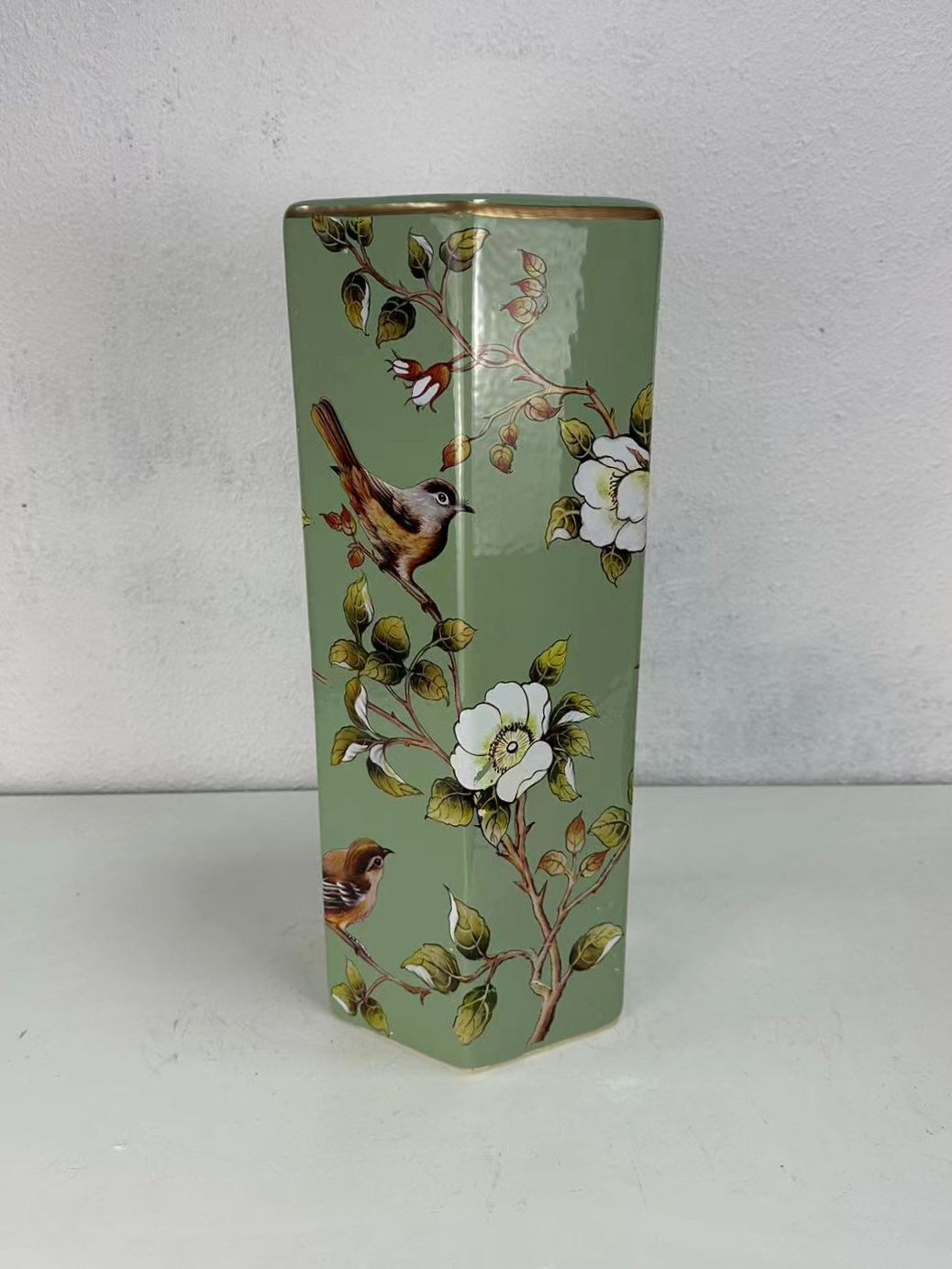 18" HEX UMBRELLA STAND