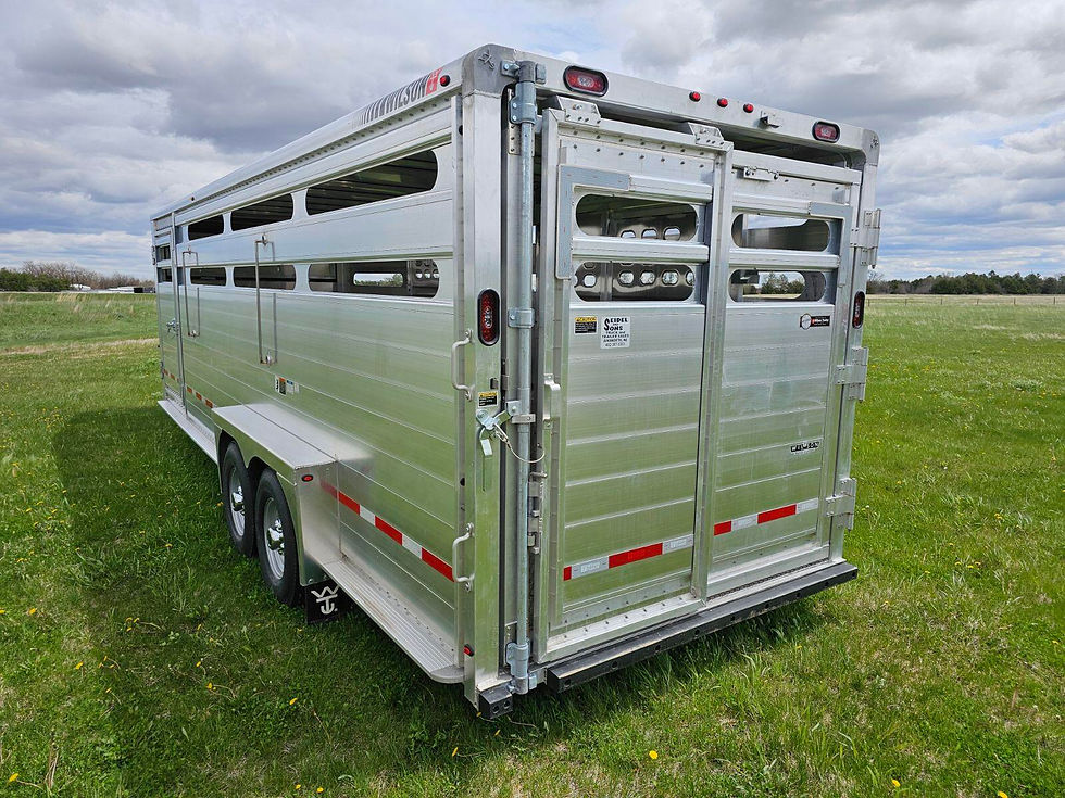 Thumbnail: 2026 Wilson 24' Slat Side Livestock Trailer
