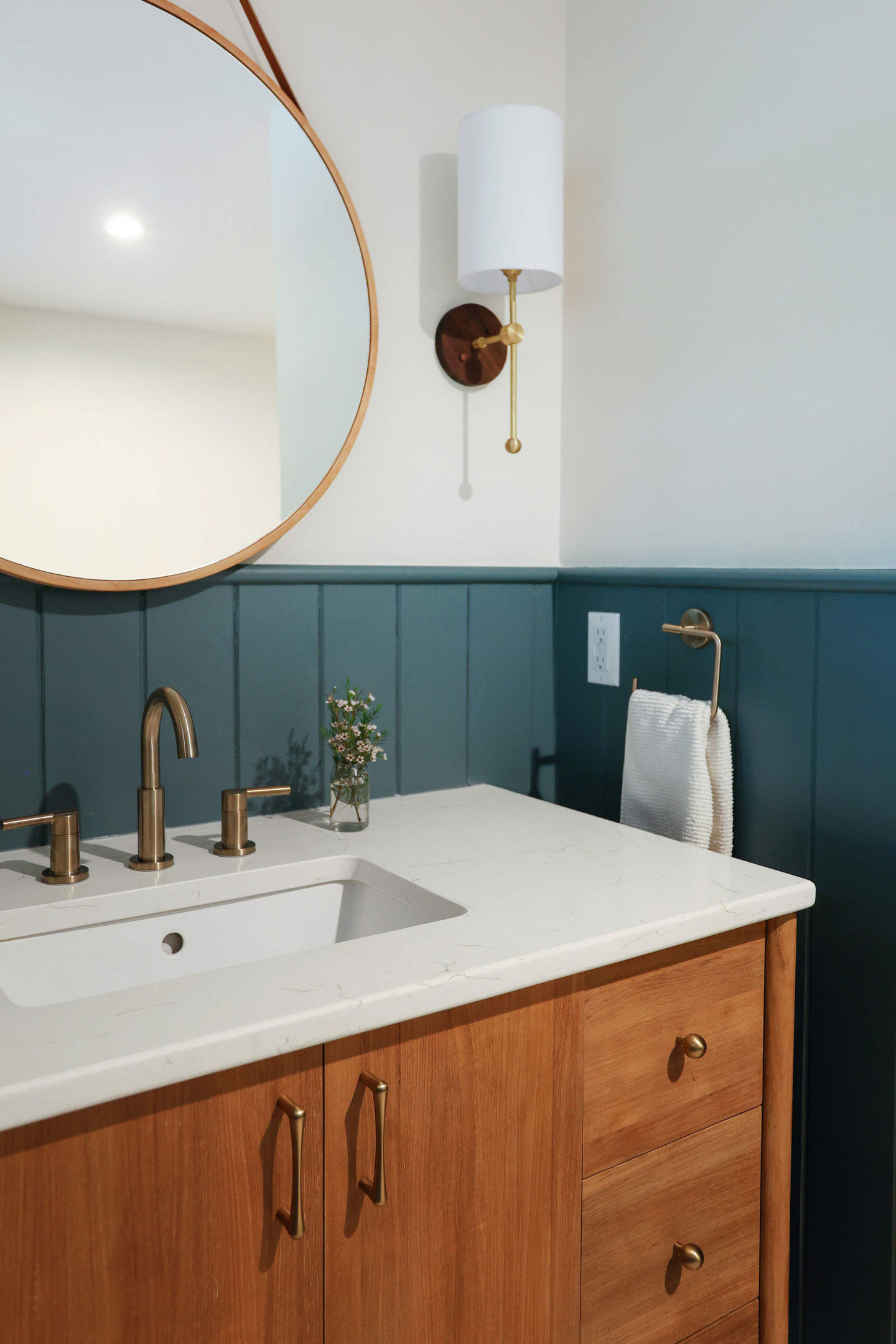 Guest Bath5