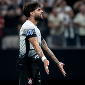 Corinthians supera Fortaleza com Memphis dando assistências e avança para a semifinal da Sul-Americana.