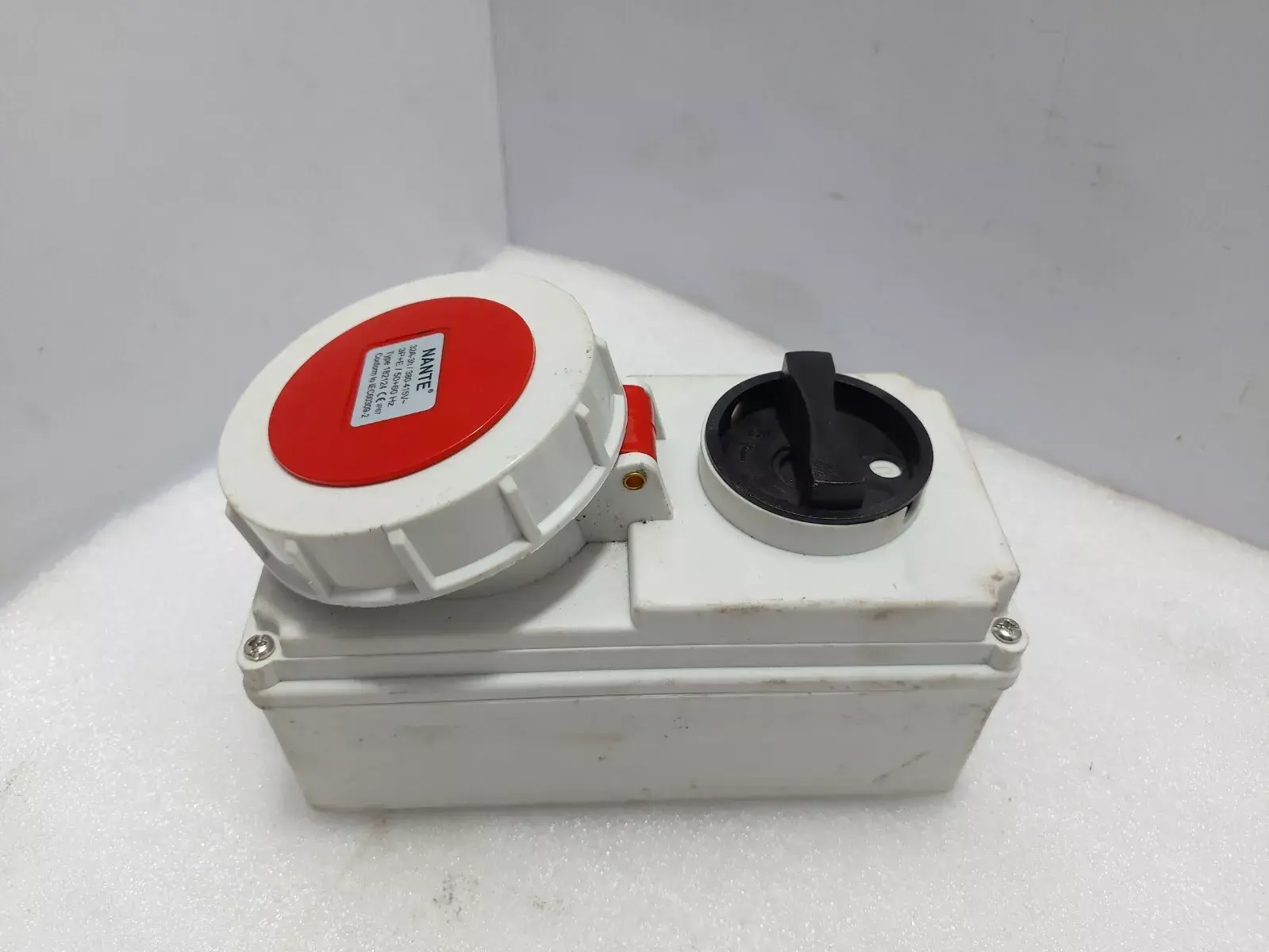 Nante 182124 Soket Fişi 32A-3h / 380-415V
