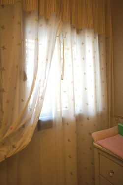 וילון לכל חלון