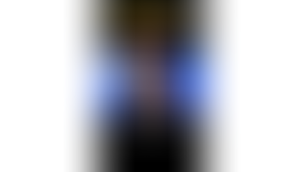 Win Free Singing Lessons With Dr. Steve's Global Singing Contest!參加 Steve Tam 的名師有高徒全球歌唱比賽,贏取免費歌唱課!