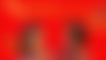 🧧 *Heart Melted! Celine Tam and Her Sister's Chinese New Year Duet — The Last Sentence Broke Every Hong Kong Parent's Heart...*