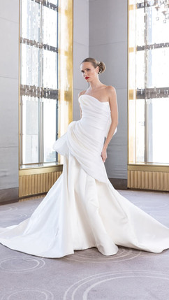 Nardos | Foto by WWD | New York Bridal Fashion Week