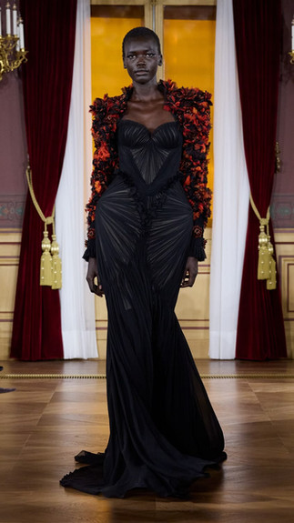 Ardazaei Coleção "The Nightingale's Rose" | Haute Couture | Look 18